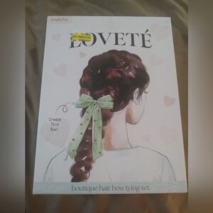 Loveté Hair Bow Tying - Green